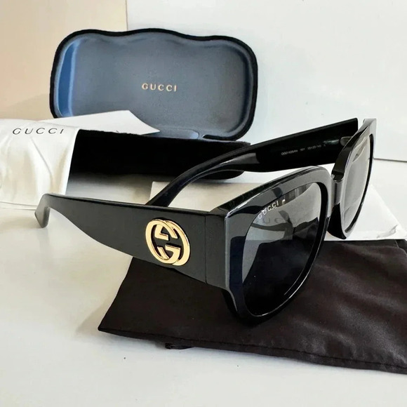 Gucci sunglasses large black 💞 - Picture 7 of 13
